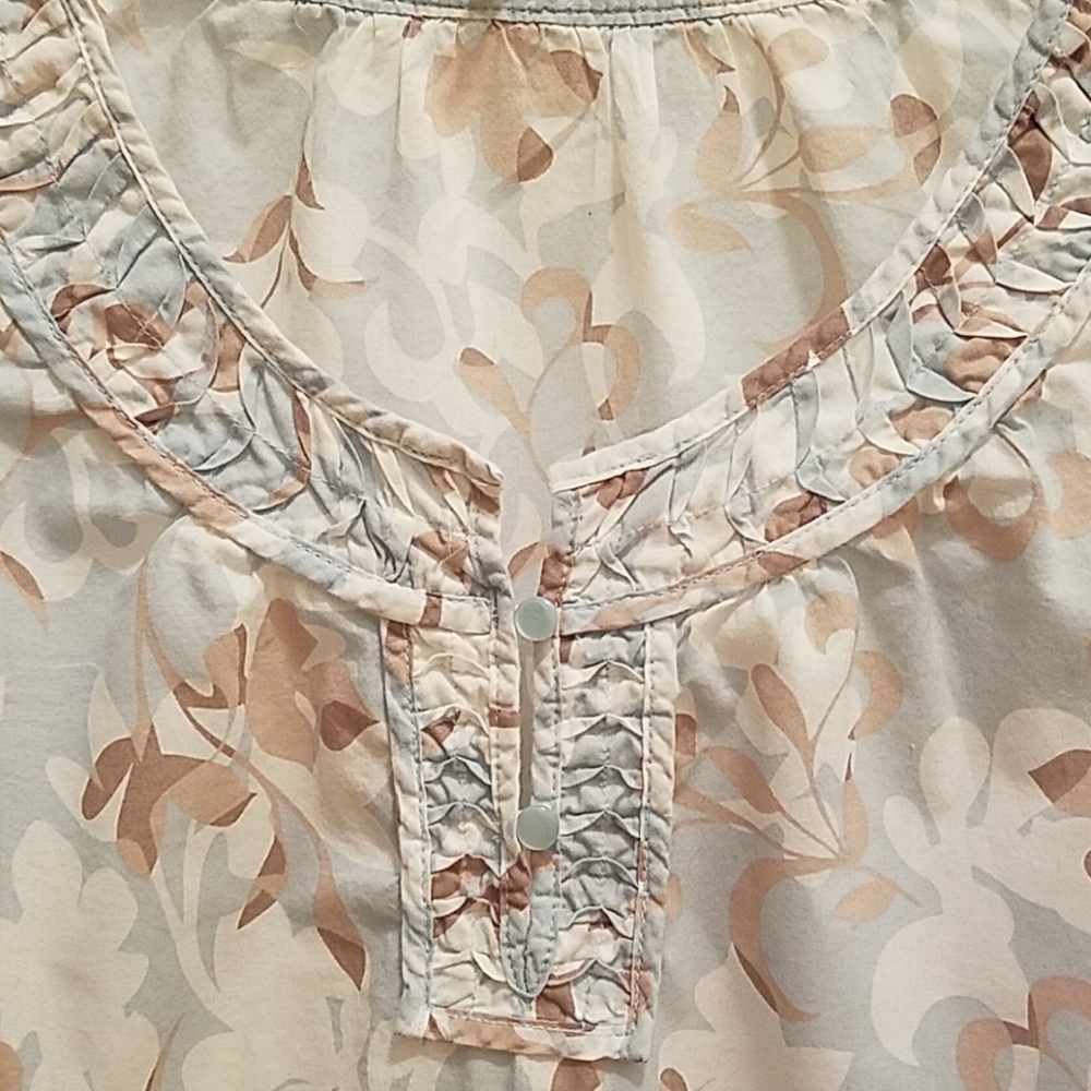 Tunic Top - Picture 2 of 3